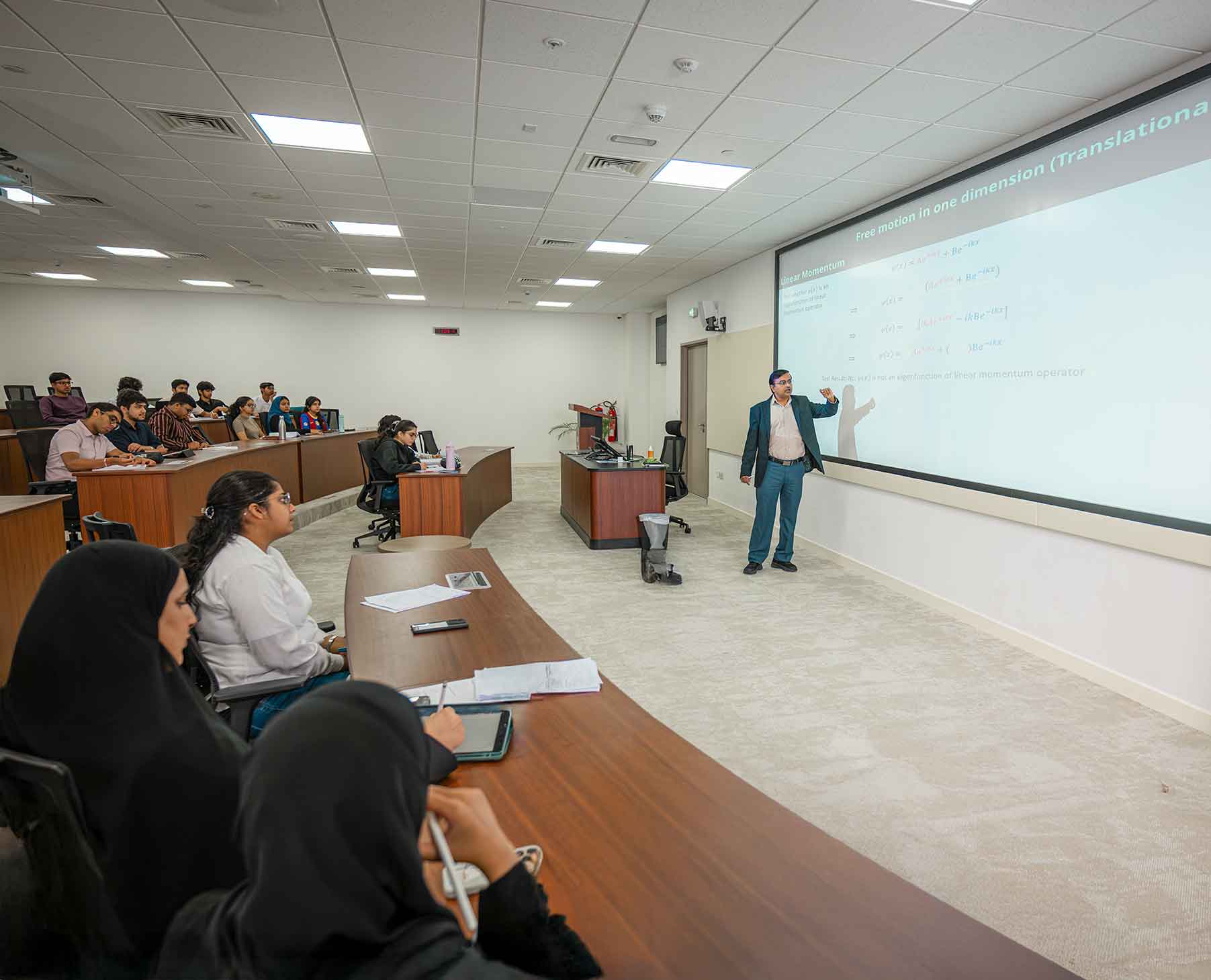 Faculty at IIT Delhi - Abu Dhabi